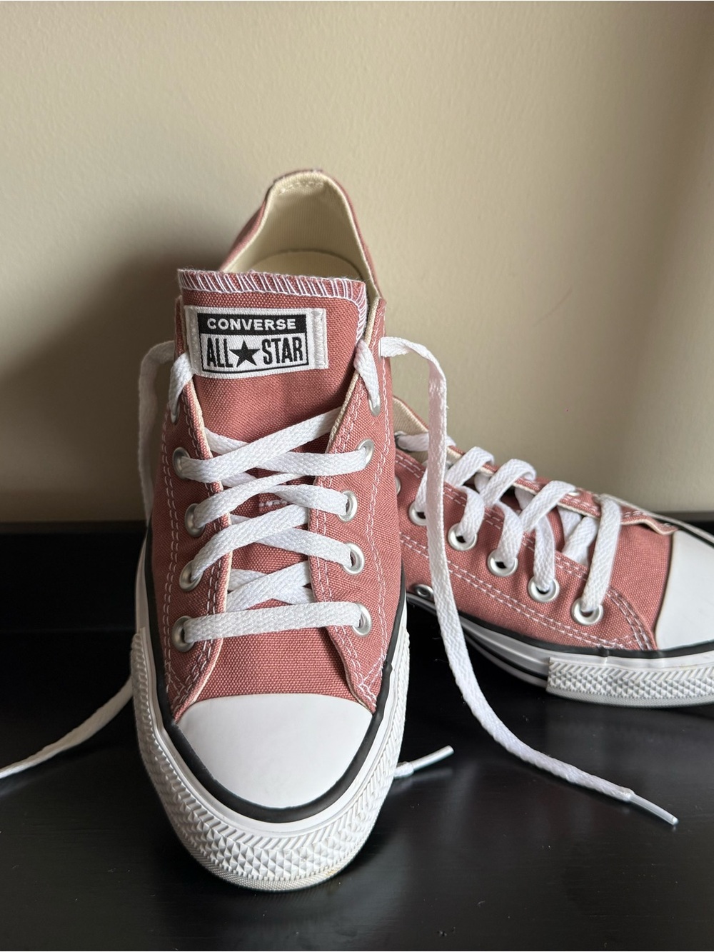 Converse Chuck Taylor All Star Low Top Dusty Rose Pink Sneakers Women’s 7.5